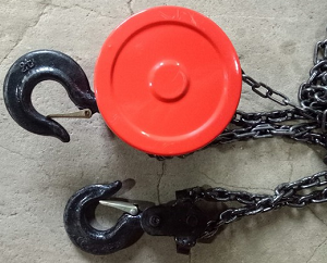 手拉葫蘆搭配使用，理論和實(shí)踐是有差別的